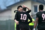 Abbraccio tra i due match winner